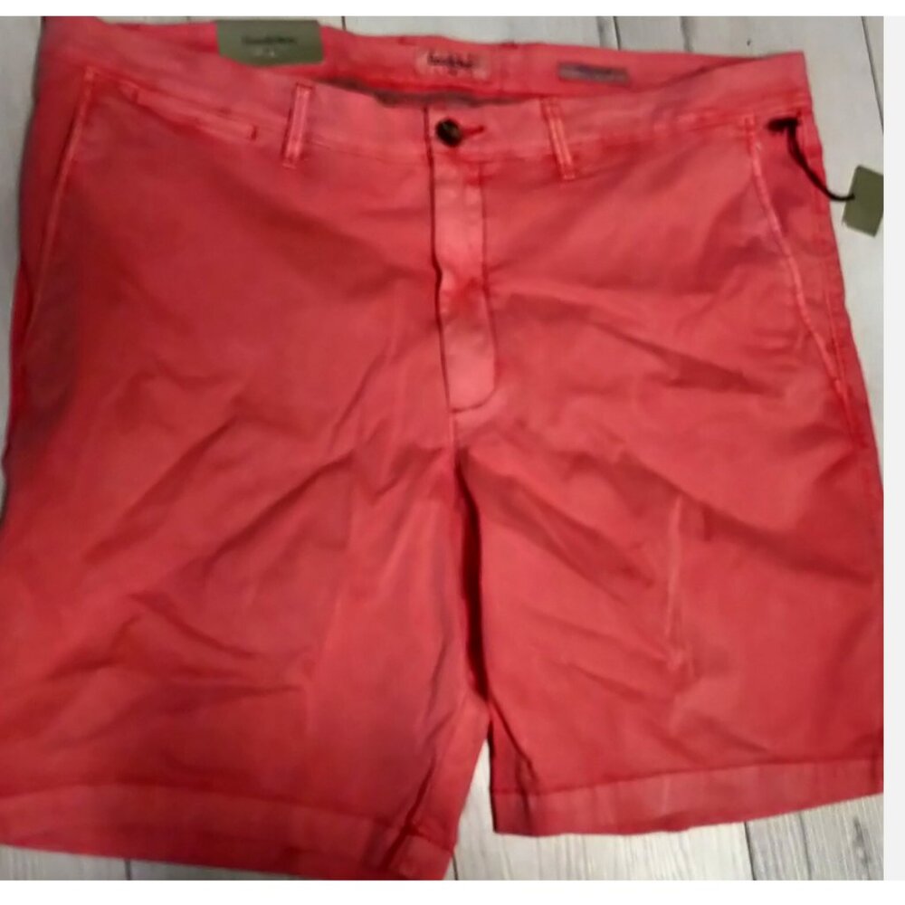 Men's Size 40 Pink Salmon Linden Slim 9" Inseam Shorts NWT